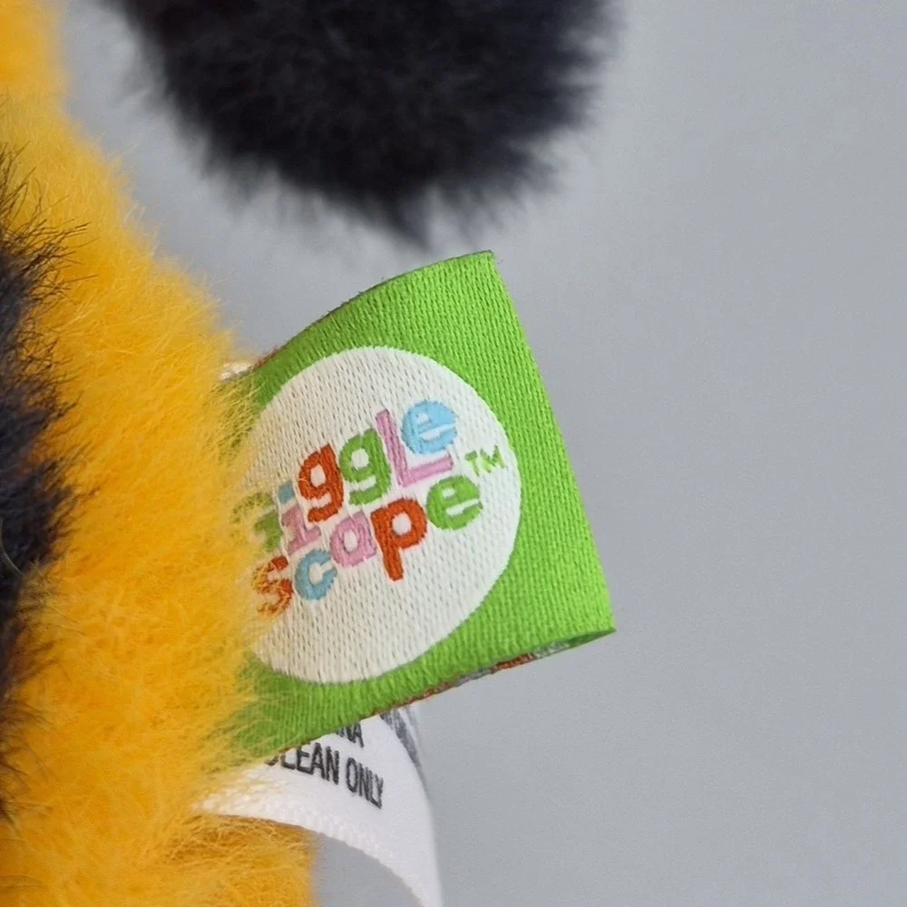 Target Gigglescape 10